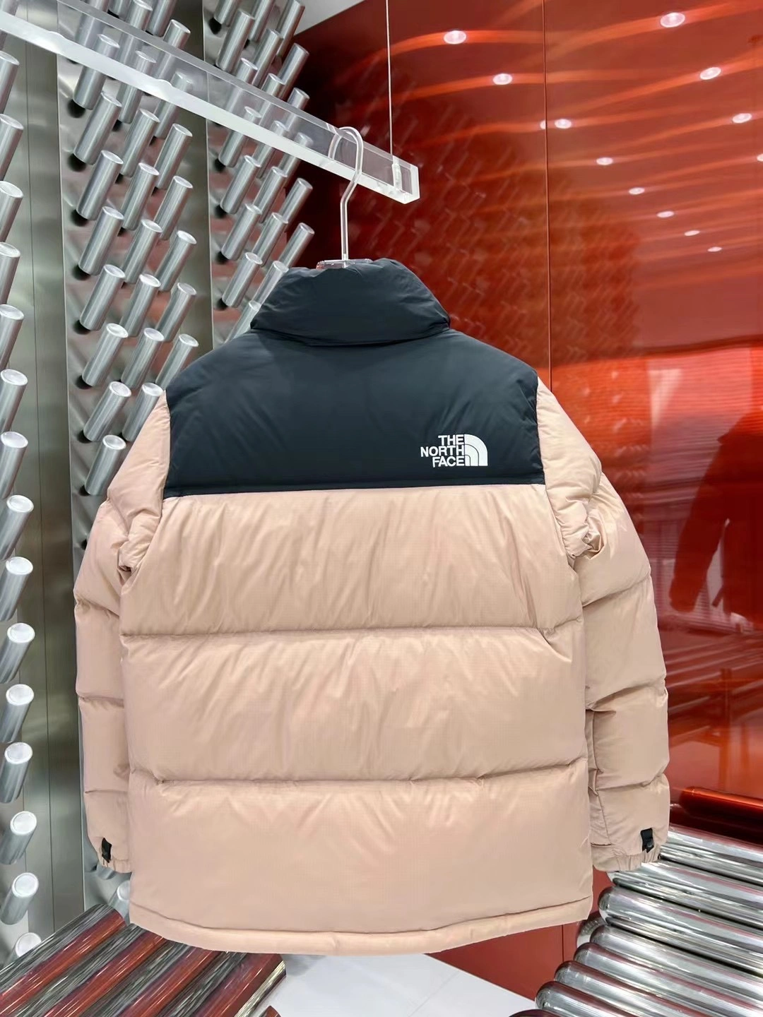 Stretchable The North Face Down Jackets 173171