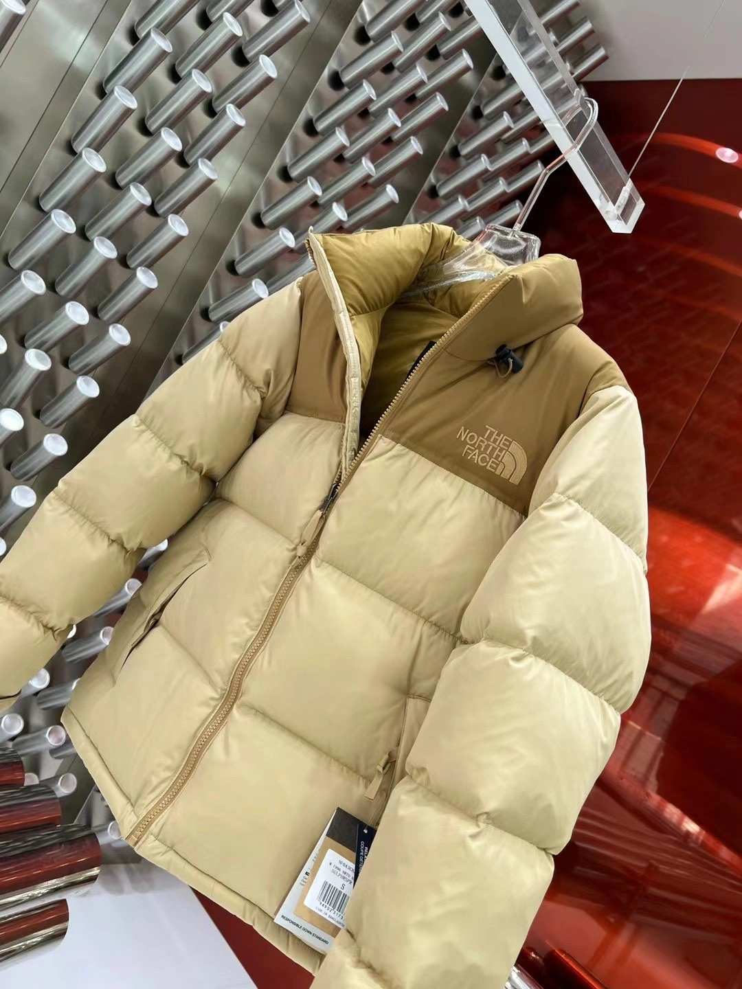 The North Face Down Jackets AllSeason 173169