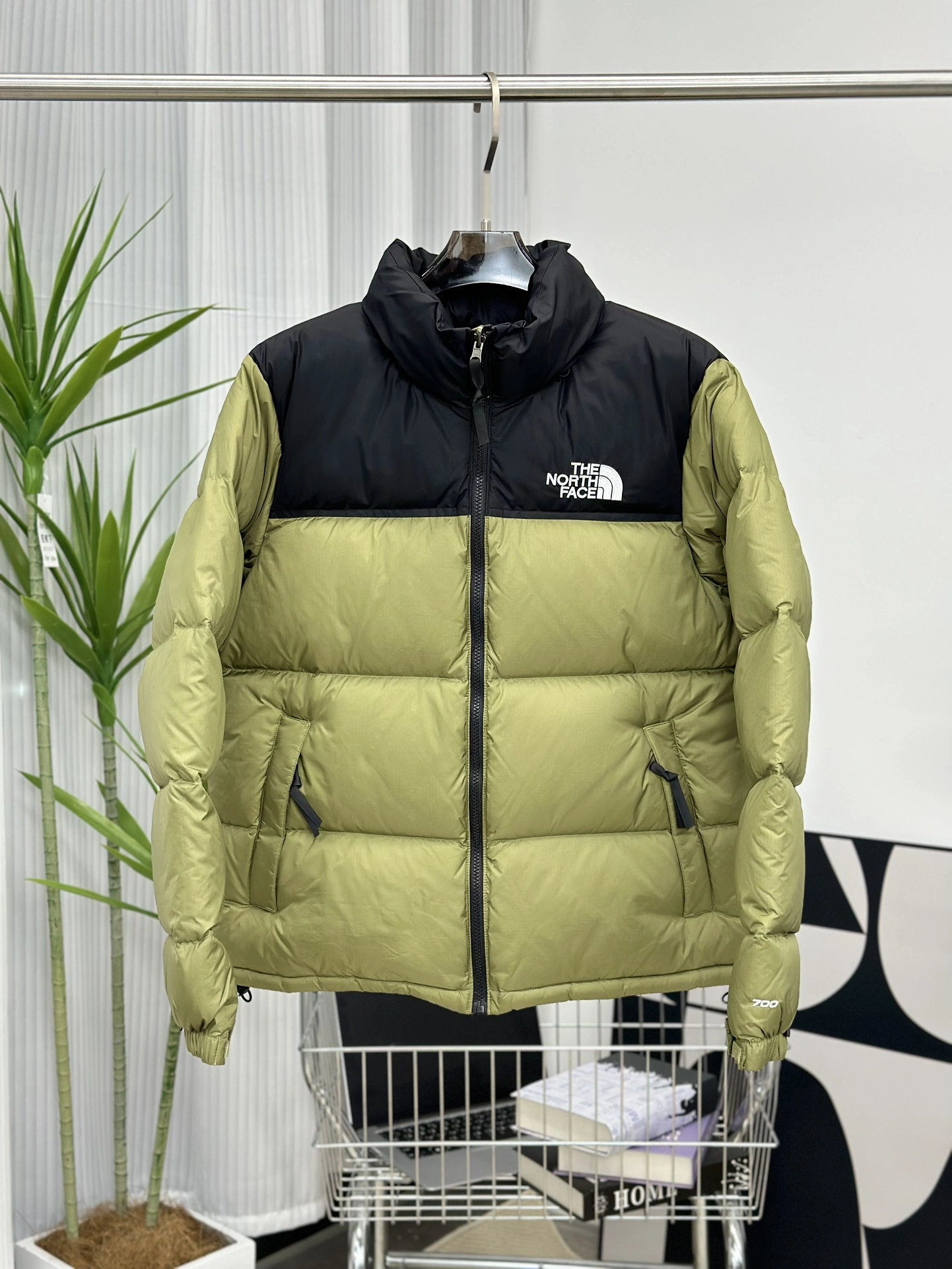 Versatile The North Face Down Jackets 173166