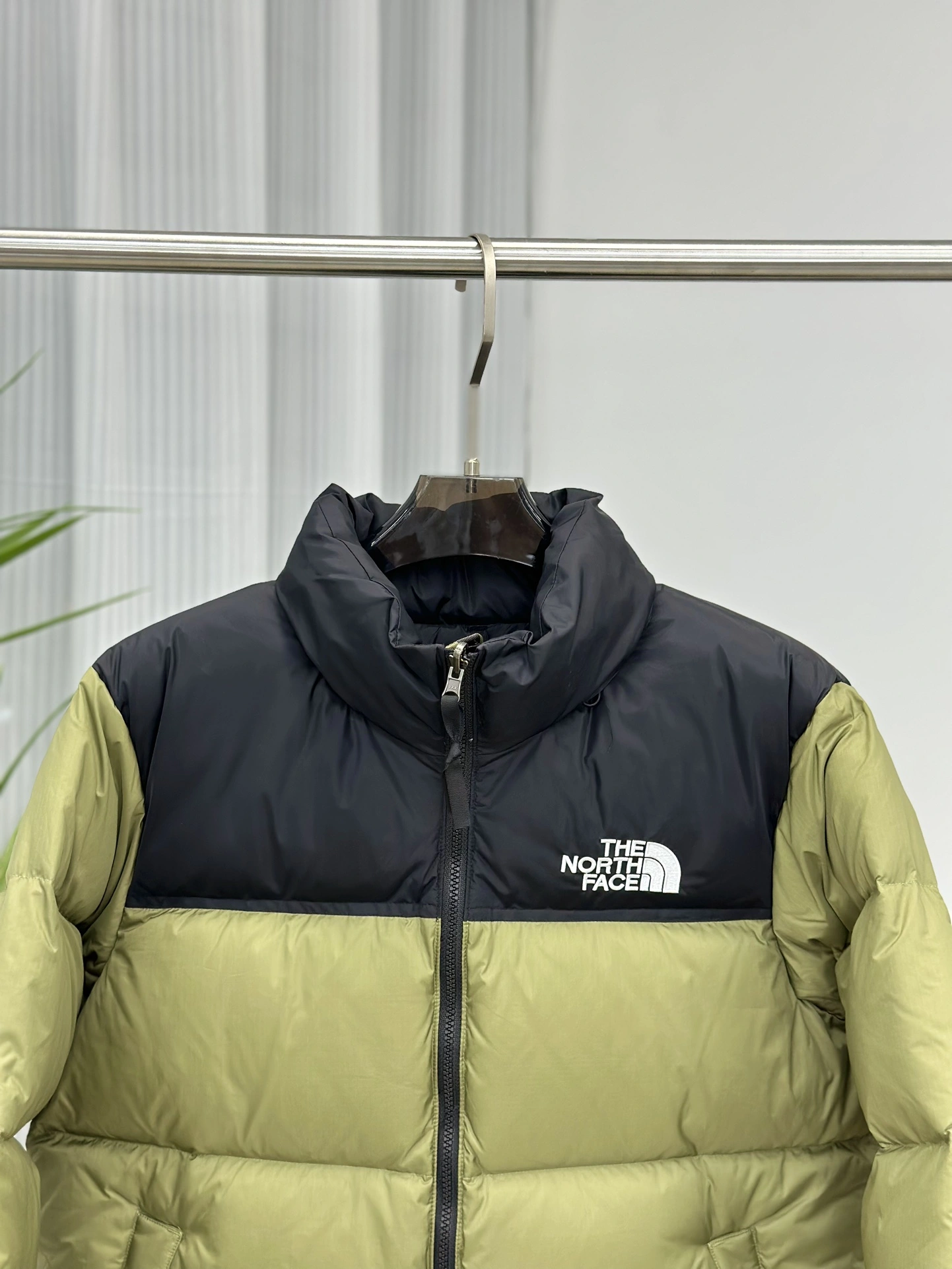 Versatile The North Face Down Jackets 173166