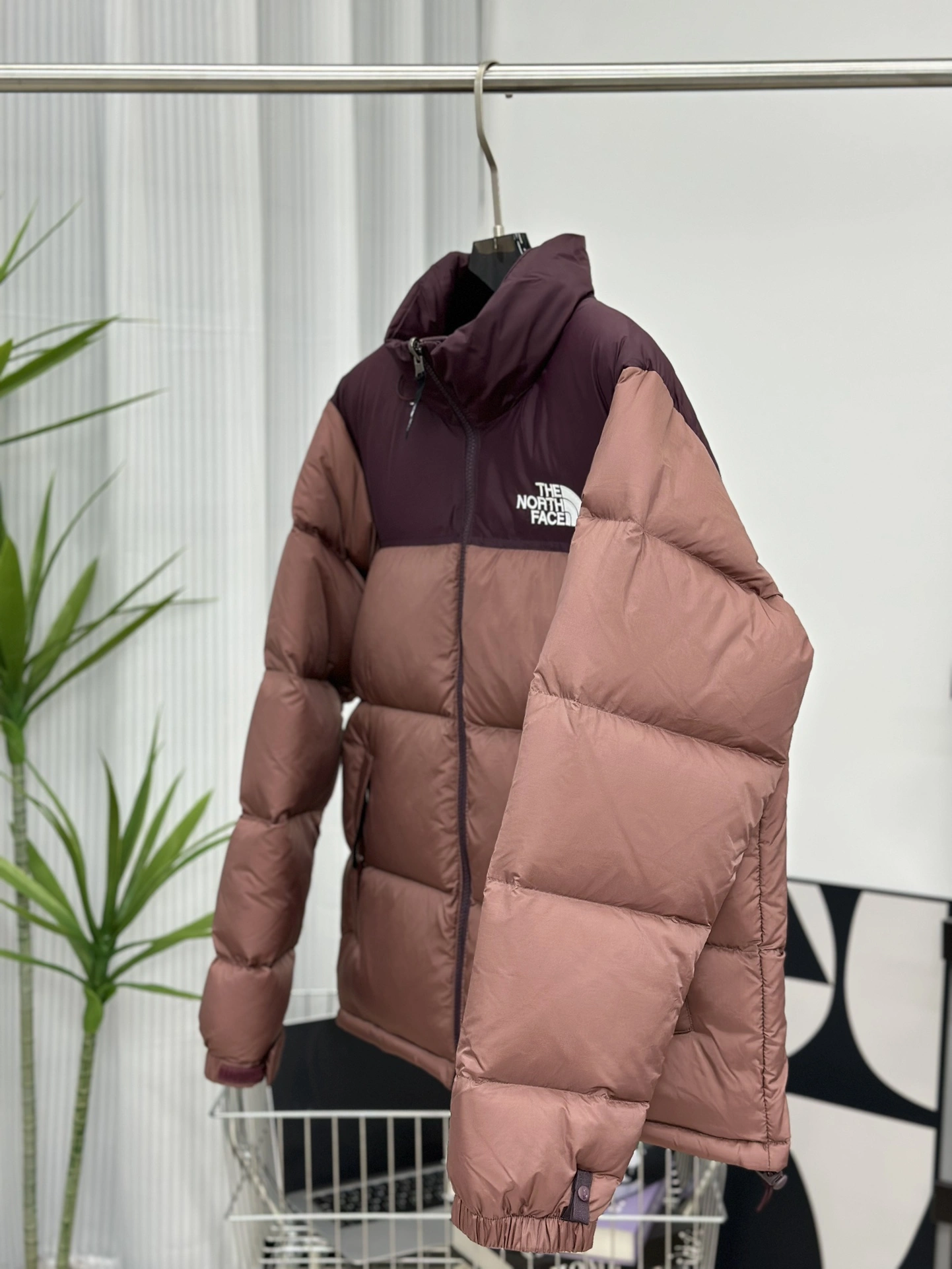 The North Face Down Jackets Minimalist 173143