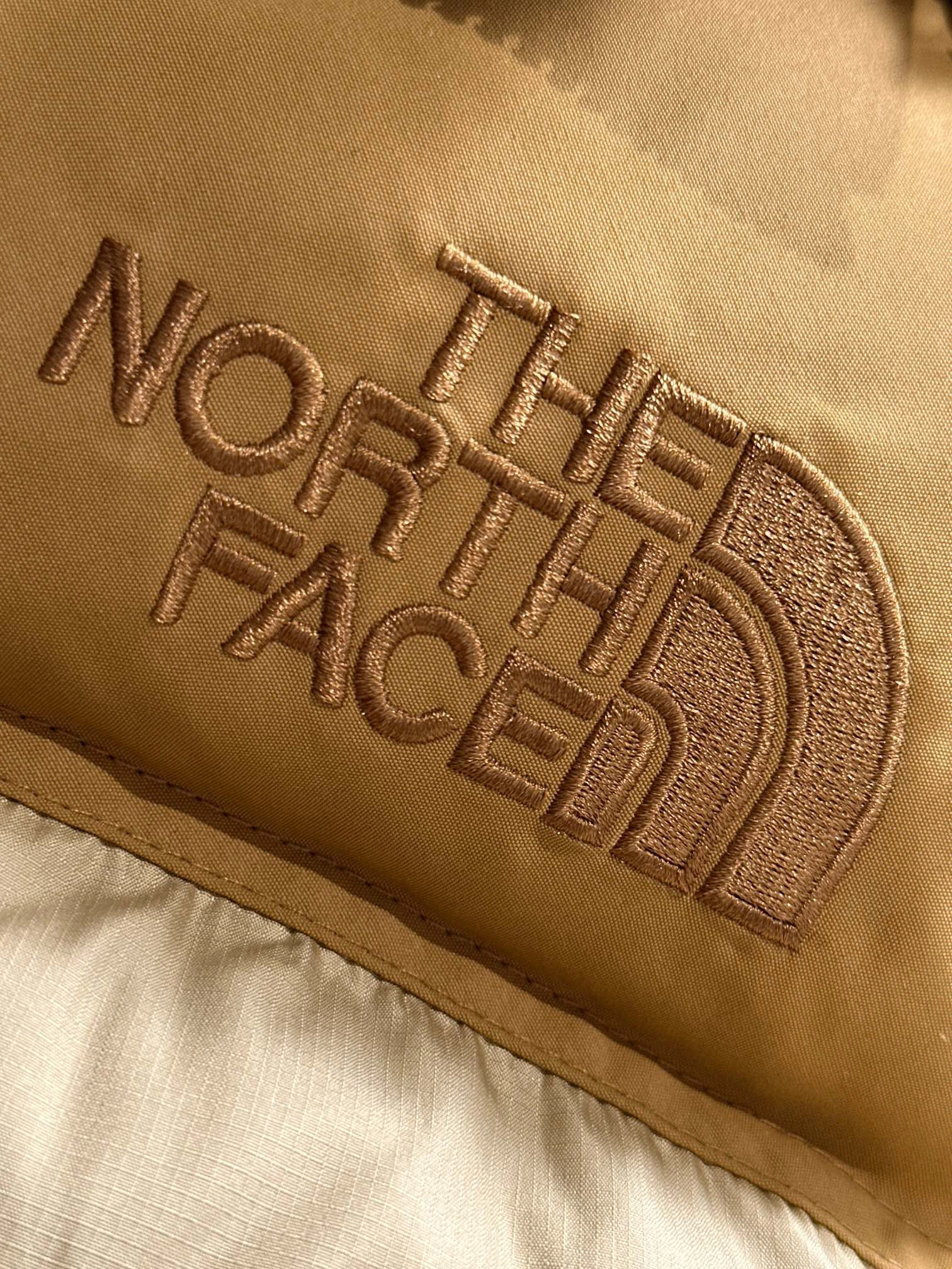 The North Face Down Jackets Snug 173078