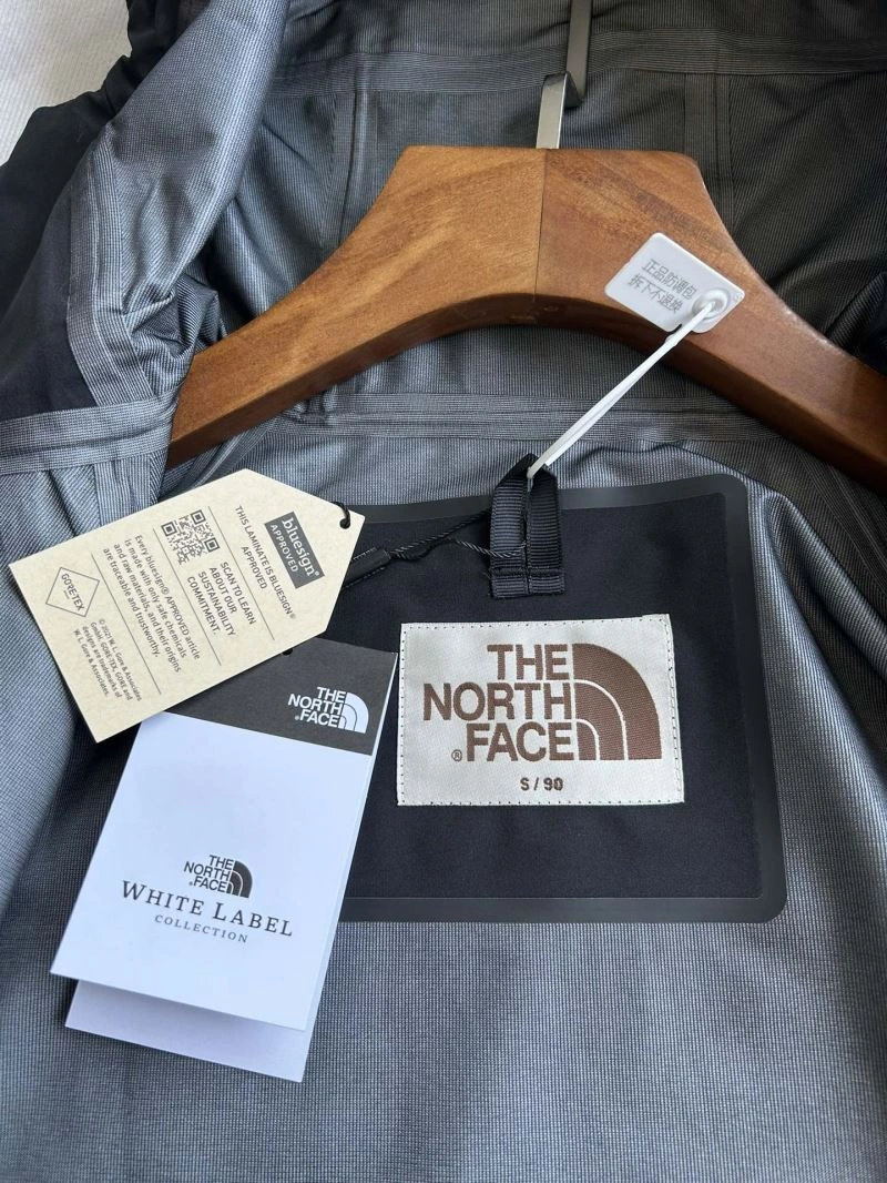 Contemporary The North Face Outwear 173047