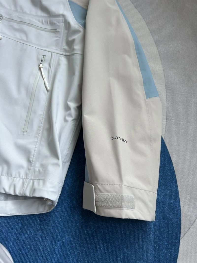 The North Face Outwear SportInspired 173044