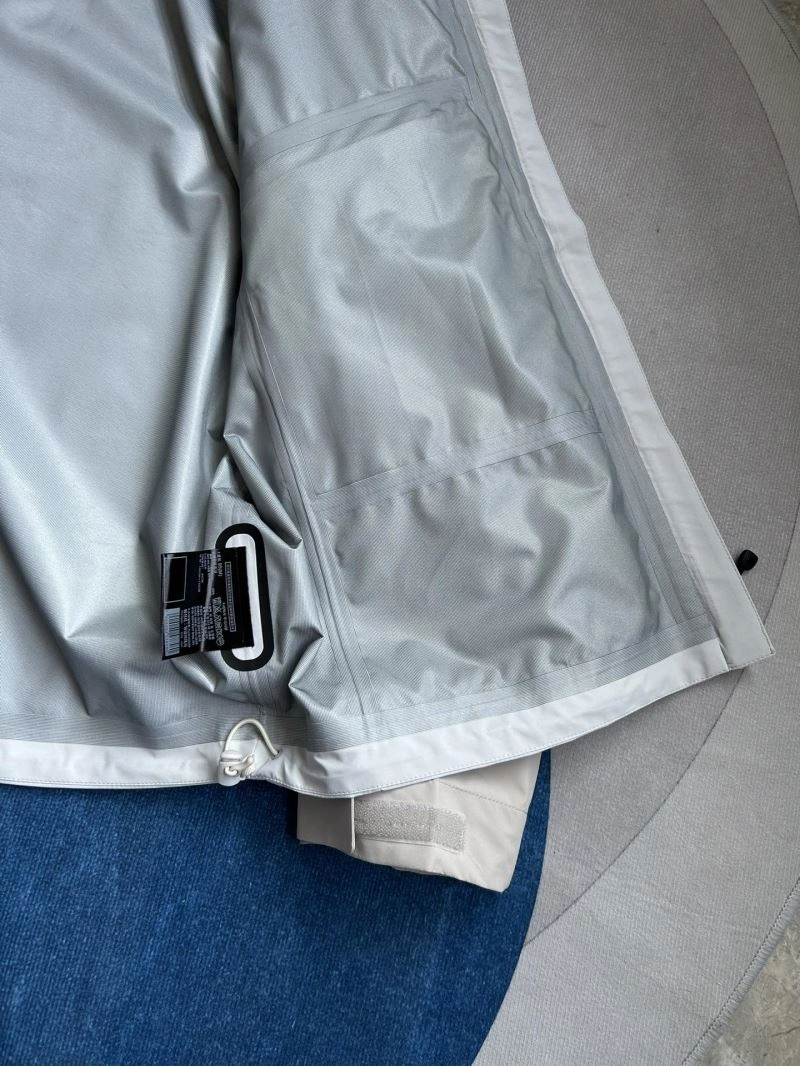 The North Face Outwear SportInspired 173044
