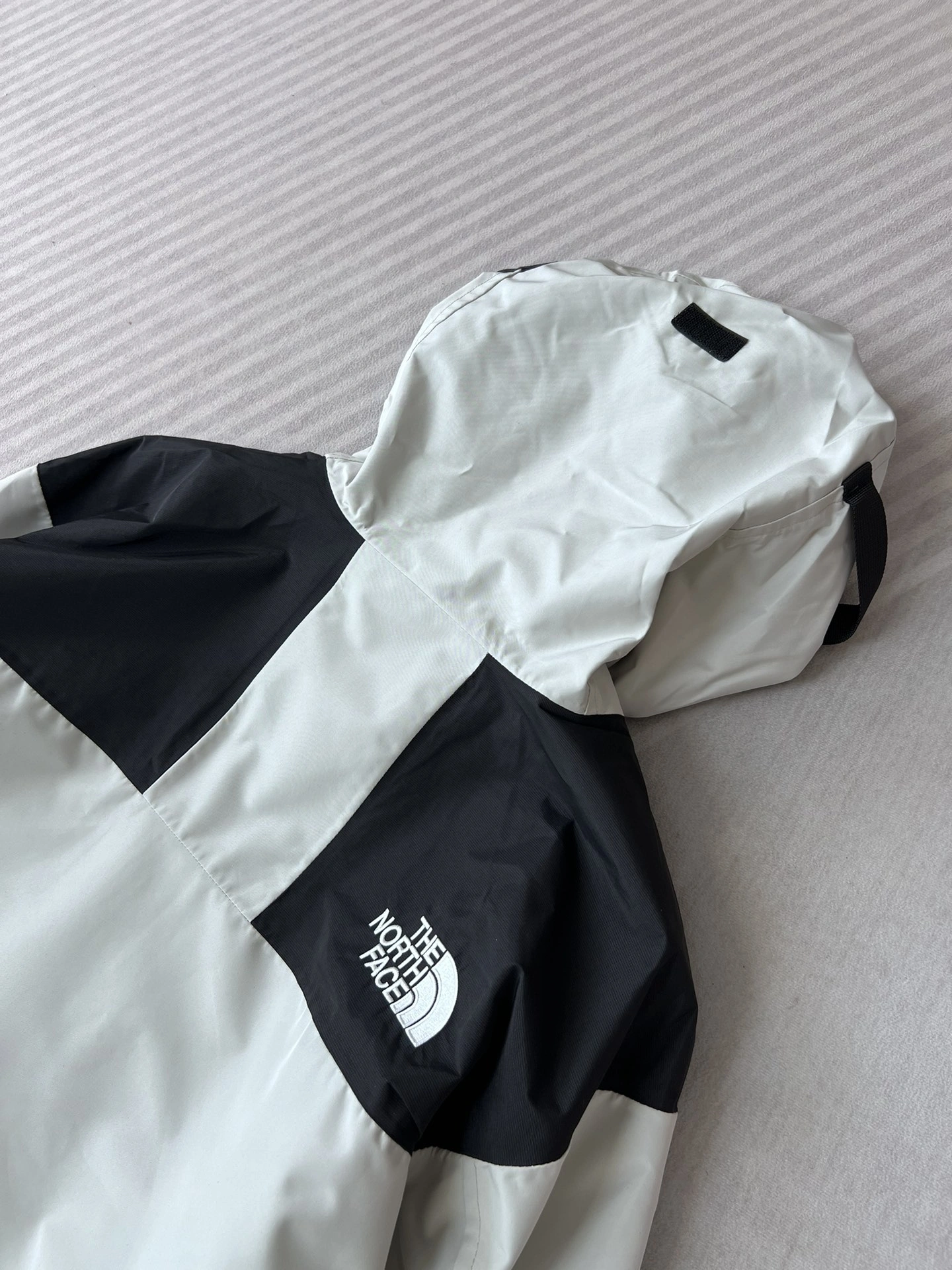 HighPerformance The North Face Outwear 173130