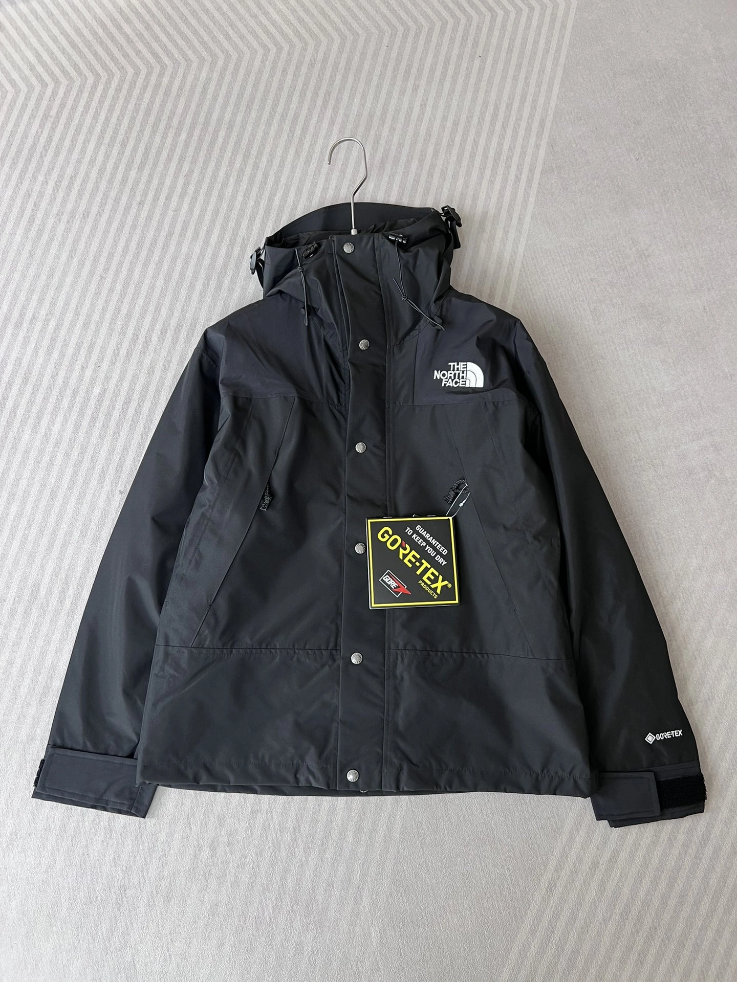 The North Face Outwear Sleek 173123