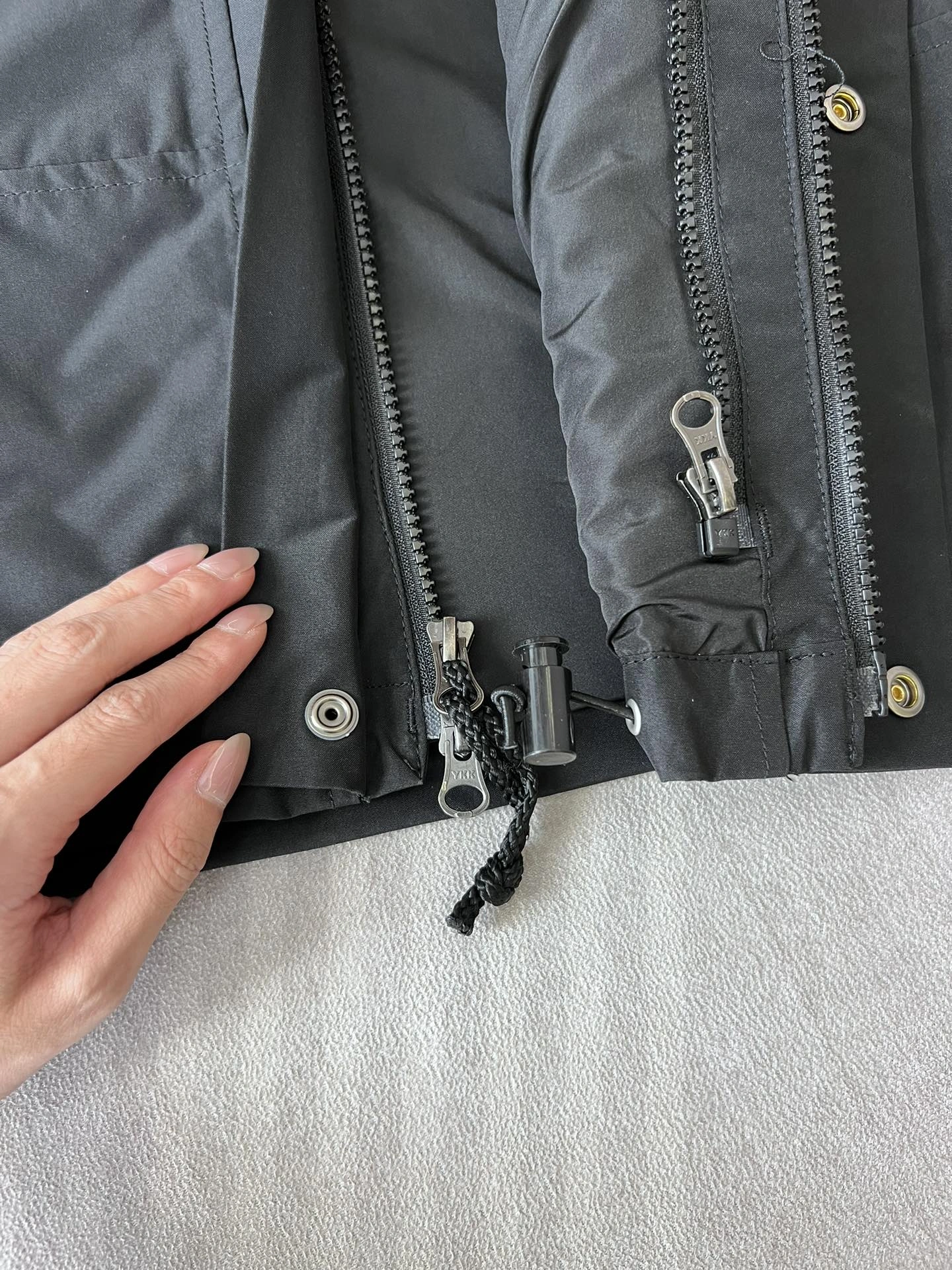The North Face Outwear Sleek 173123