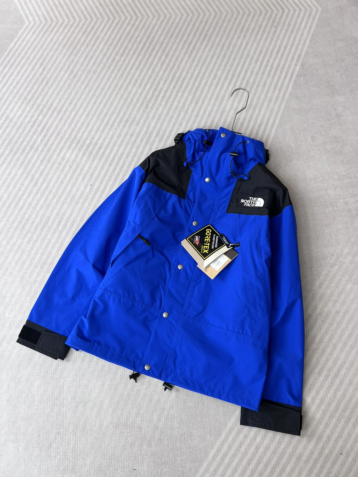 The North Face Outwear Breathable 173121