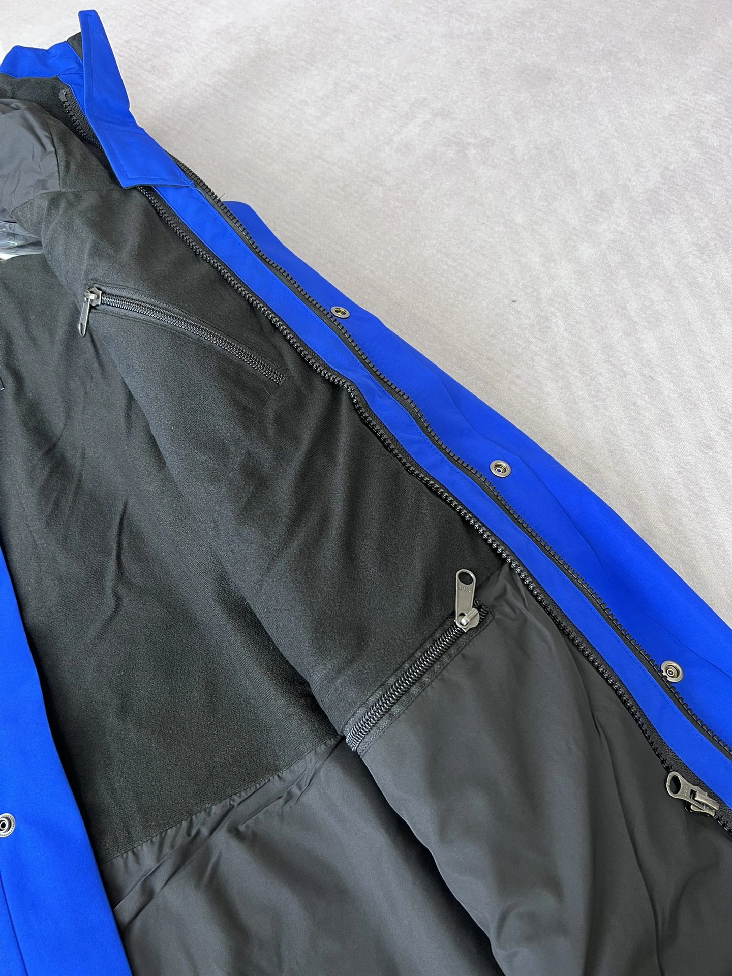 The North Face Outwear Breathable 173121