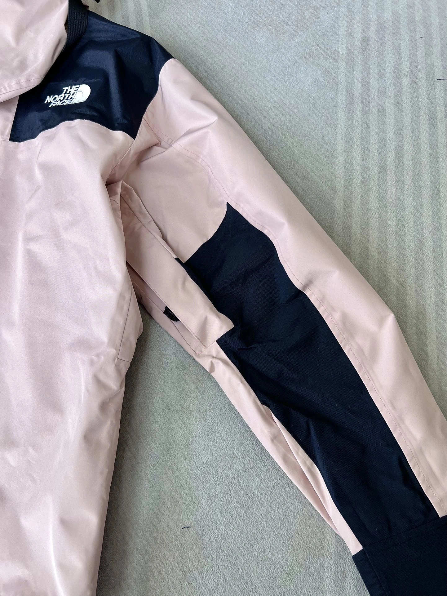 SoftTouch The North Face Outwear 173120
