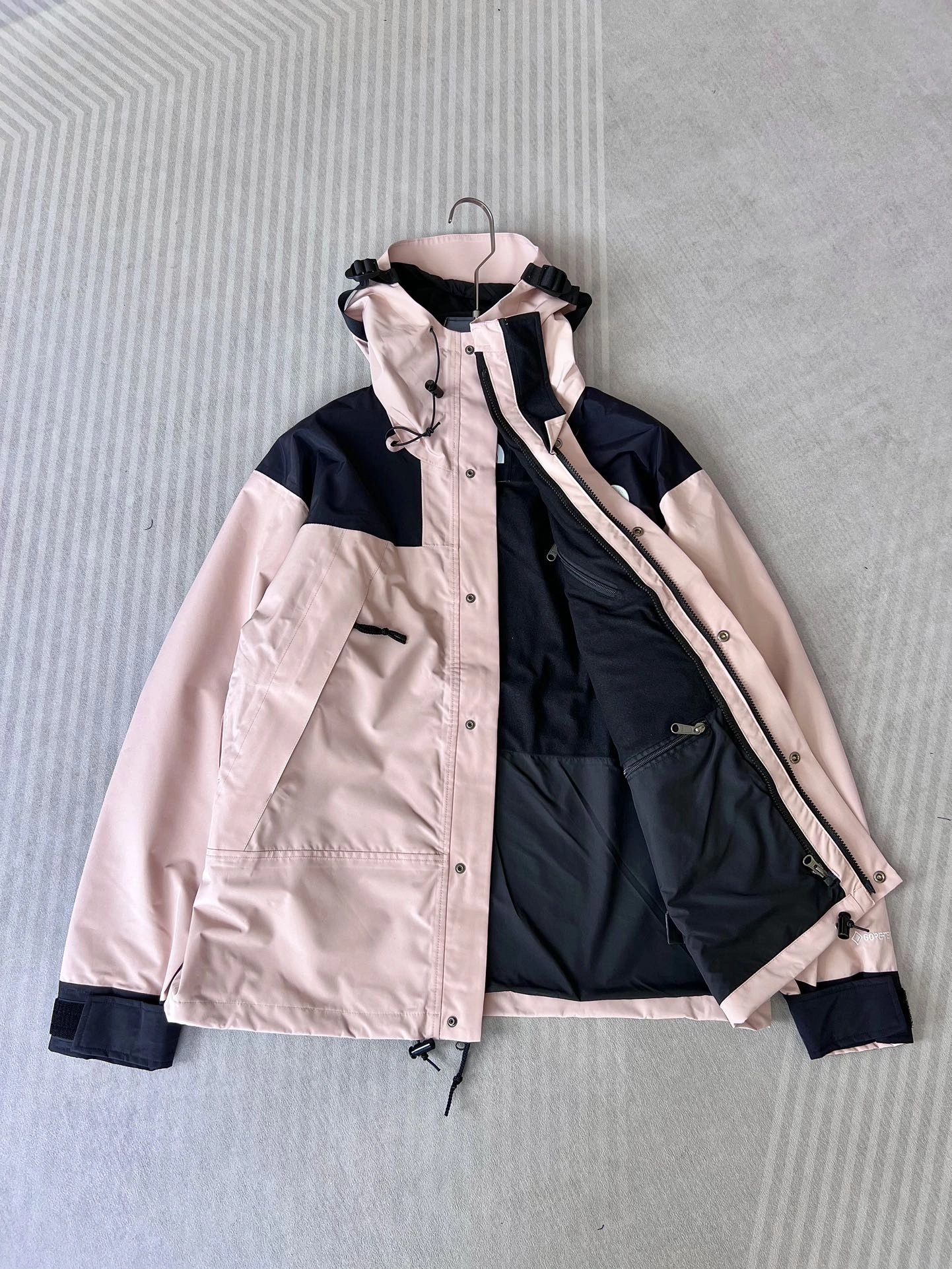 SoftTouch The North Face Outwear 173120
