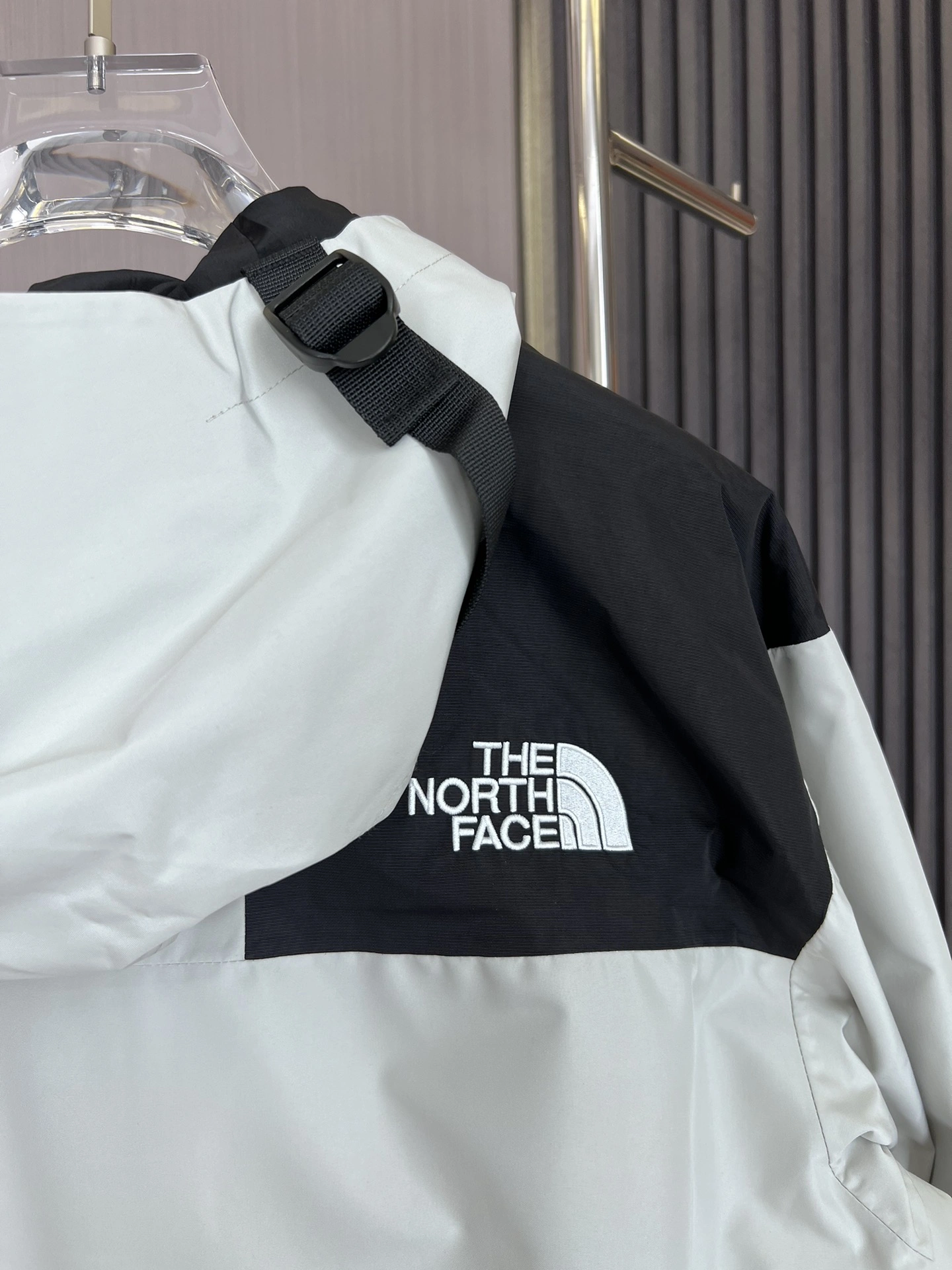 The North Face Outwear Elegant 173117