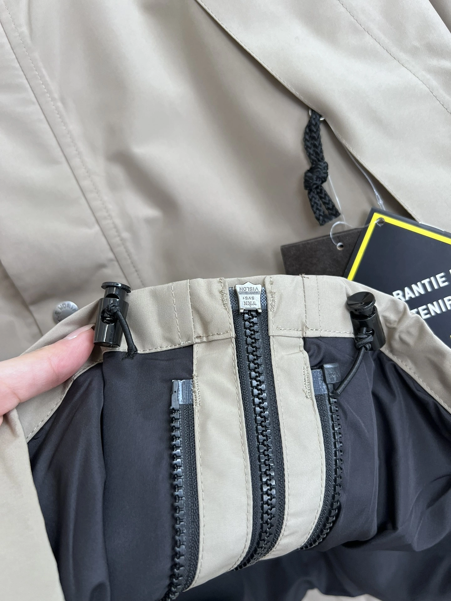 The North Face Outwear Stretchable 173118