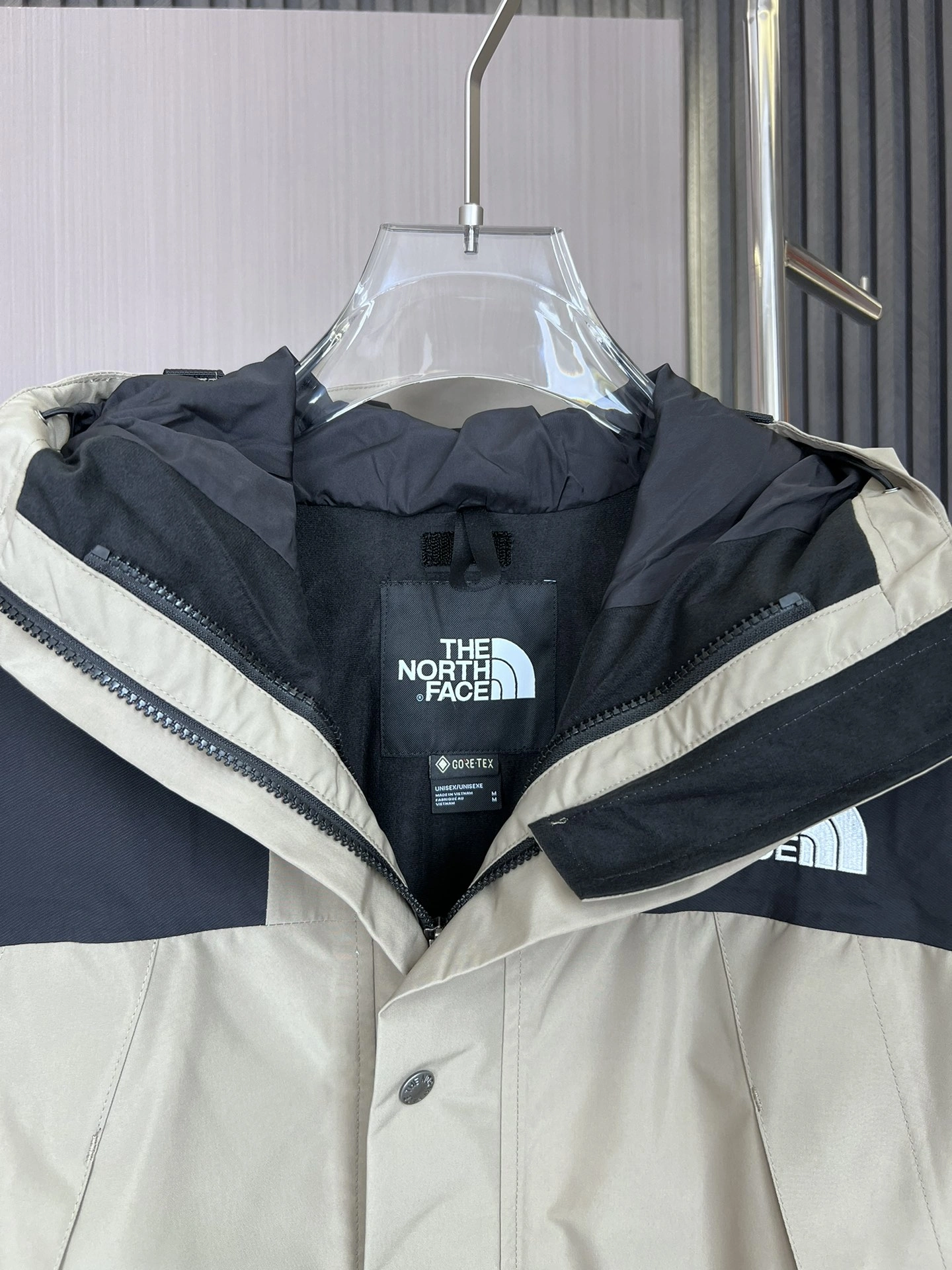 The North Face Outwear Stretchable 173118