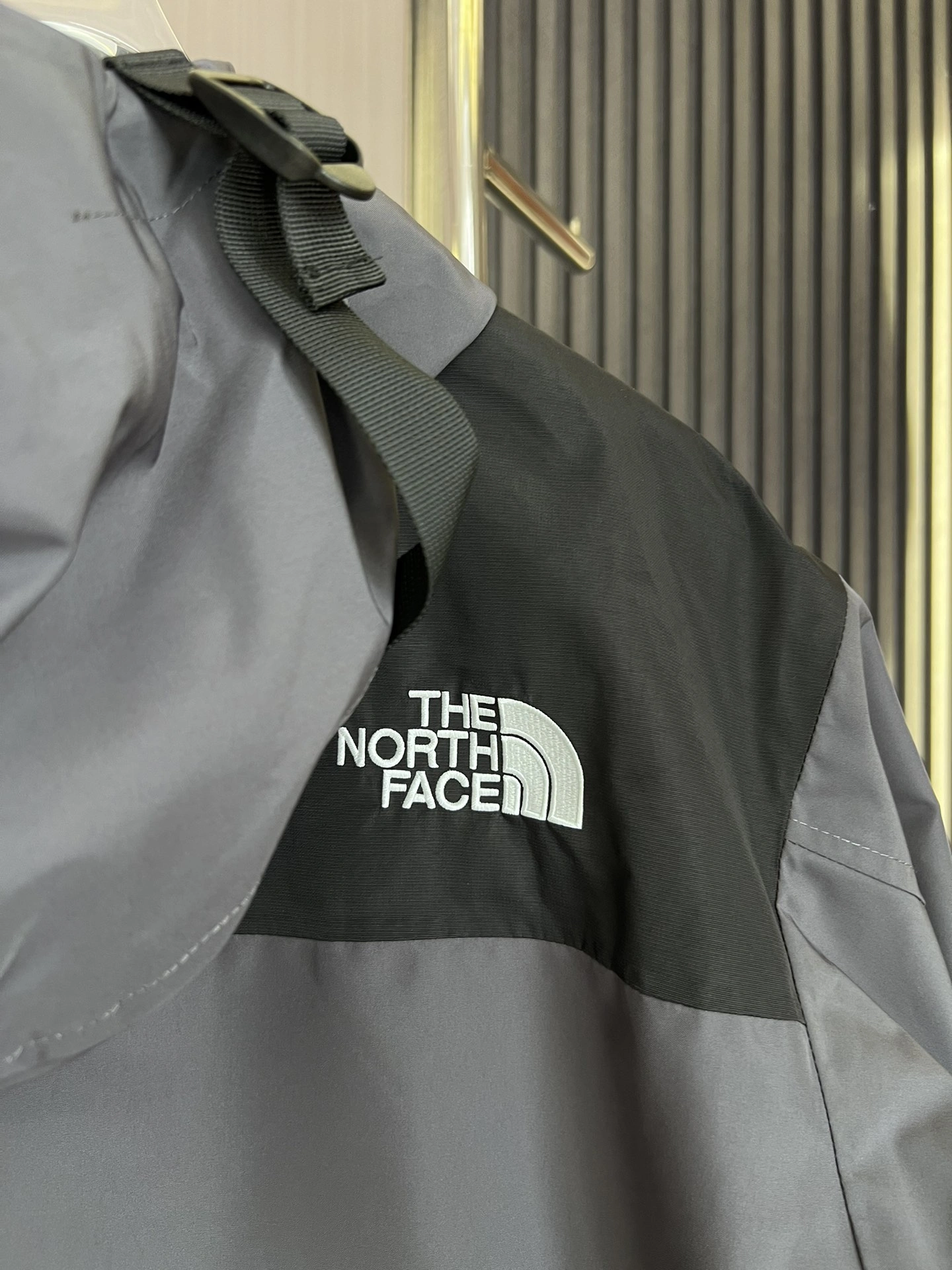 Classic The North Face Outwear 173156