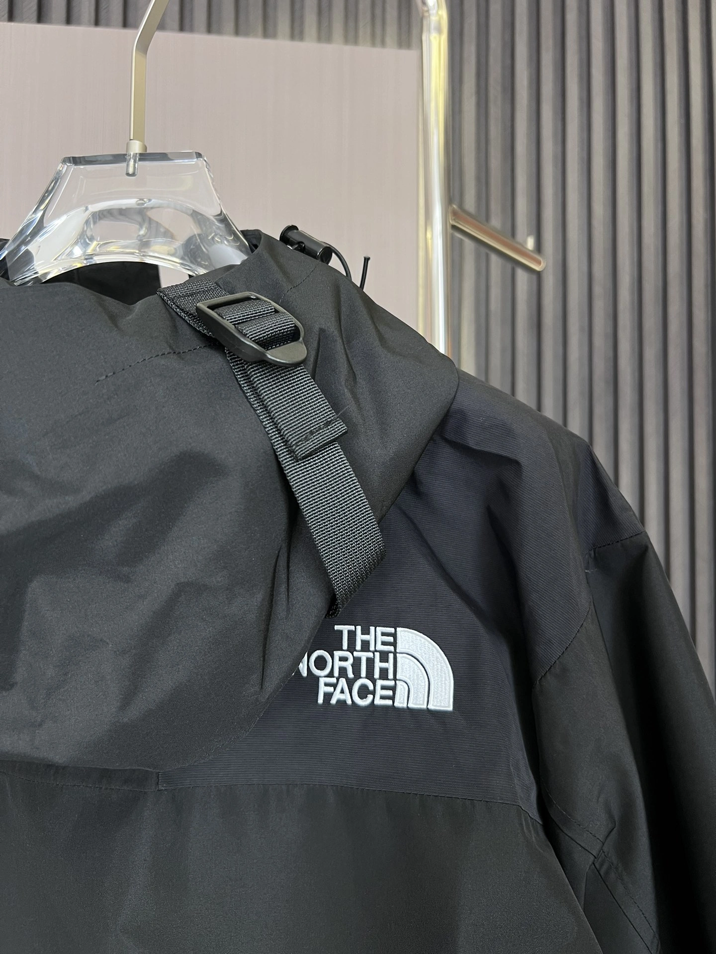 The North Face Outwear WaterResistant 173152