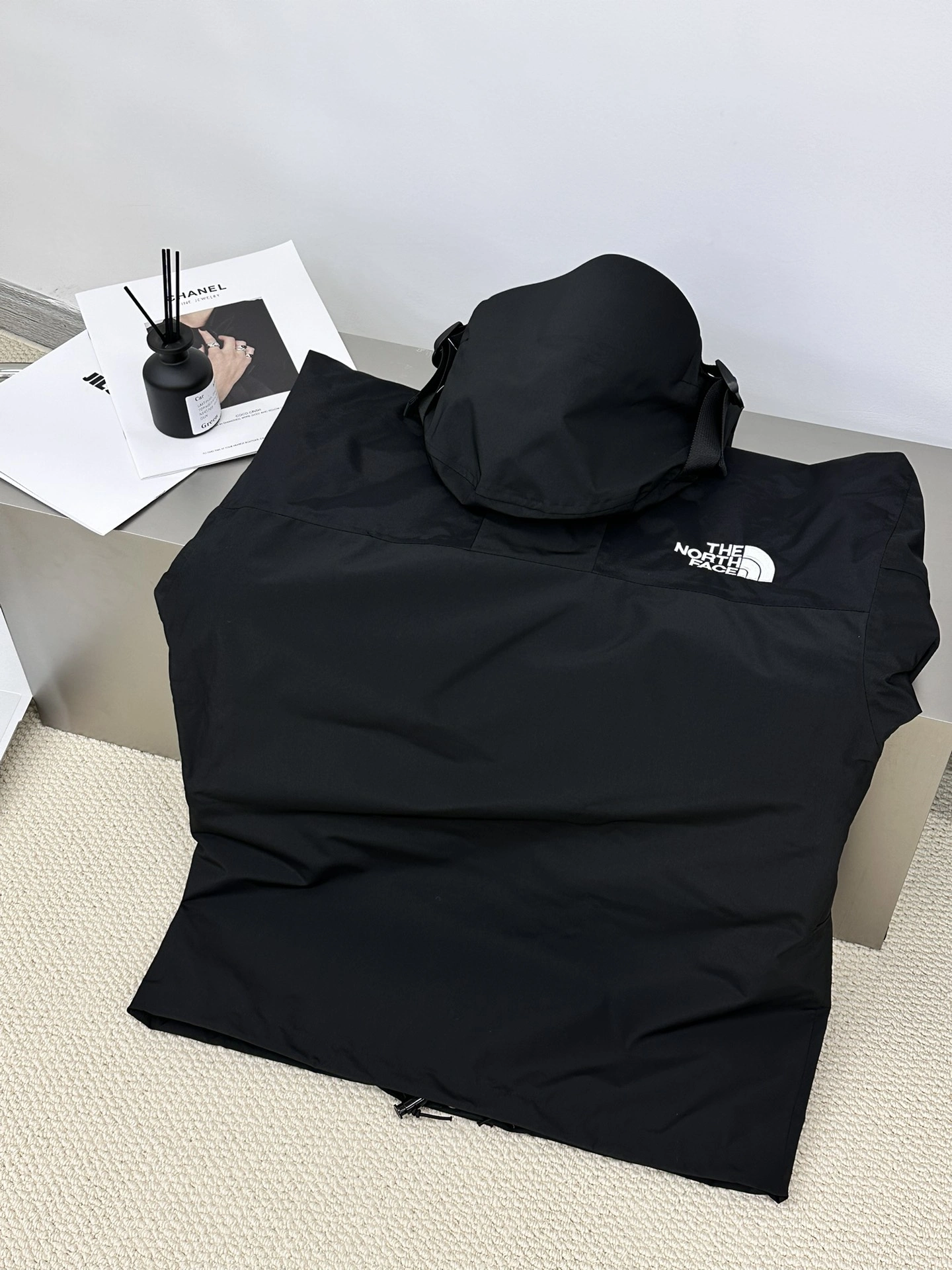 Breathable The North Face Outwear 173098
