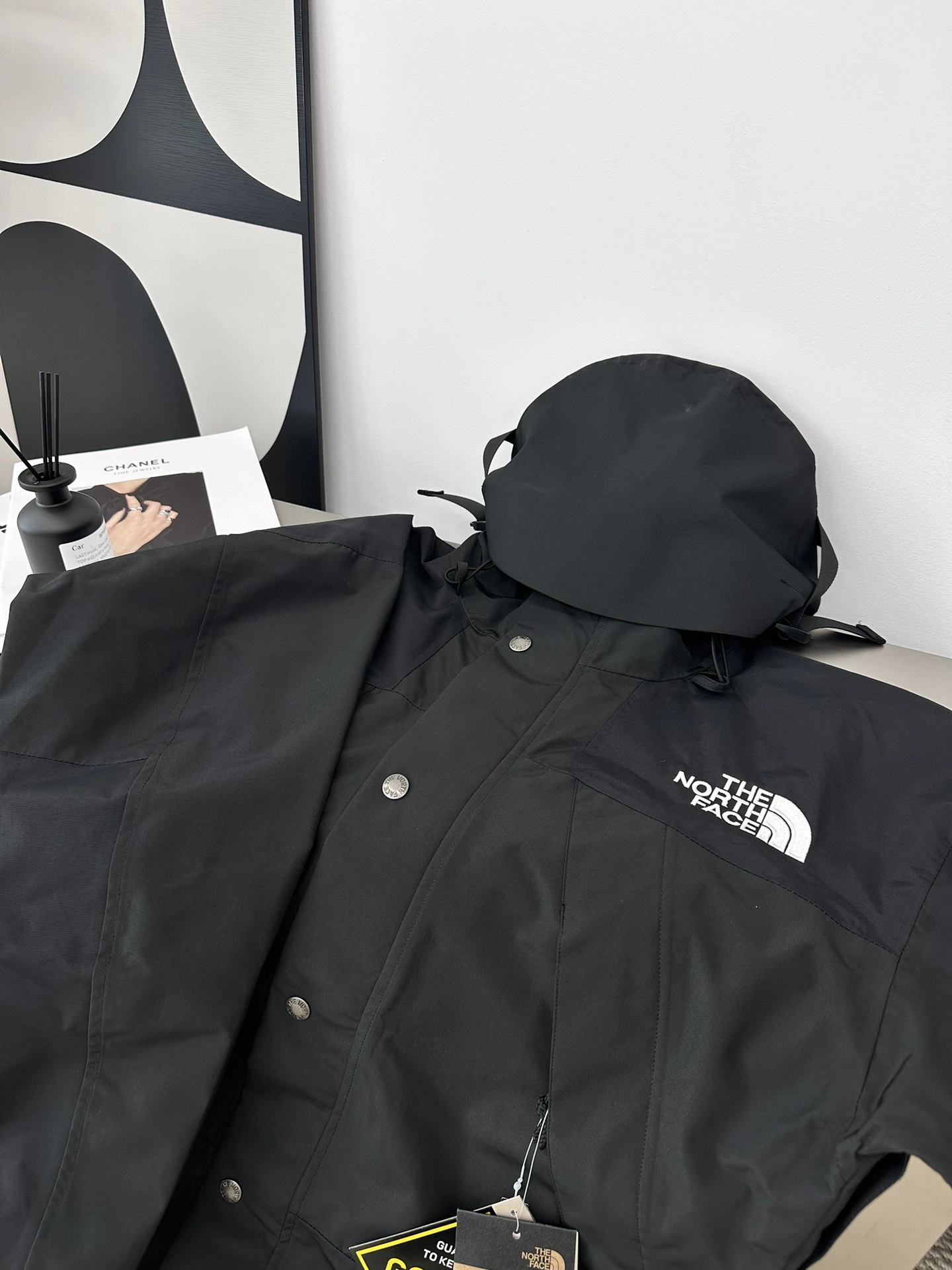 Breathable The North Face Outwear 173098