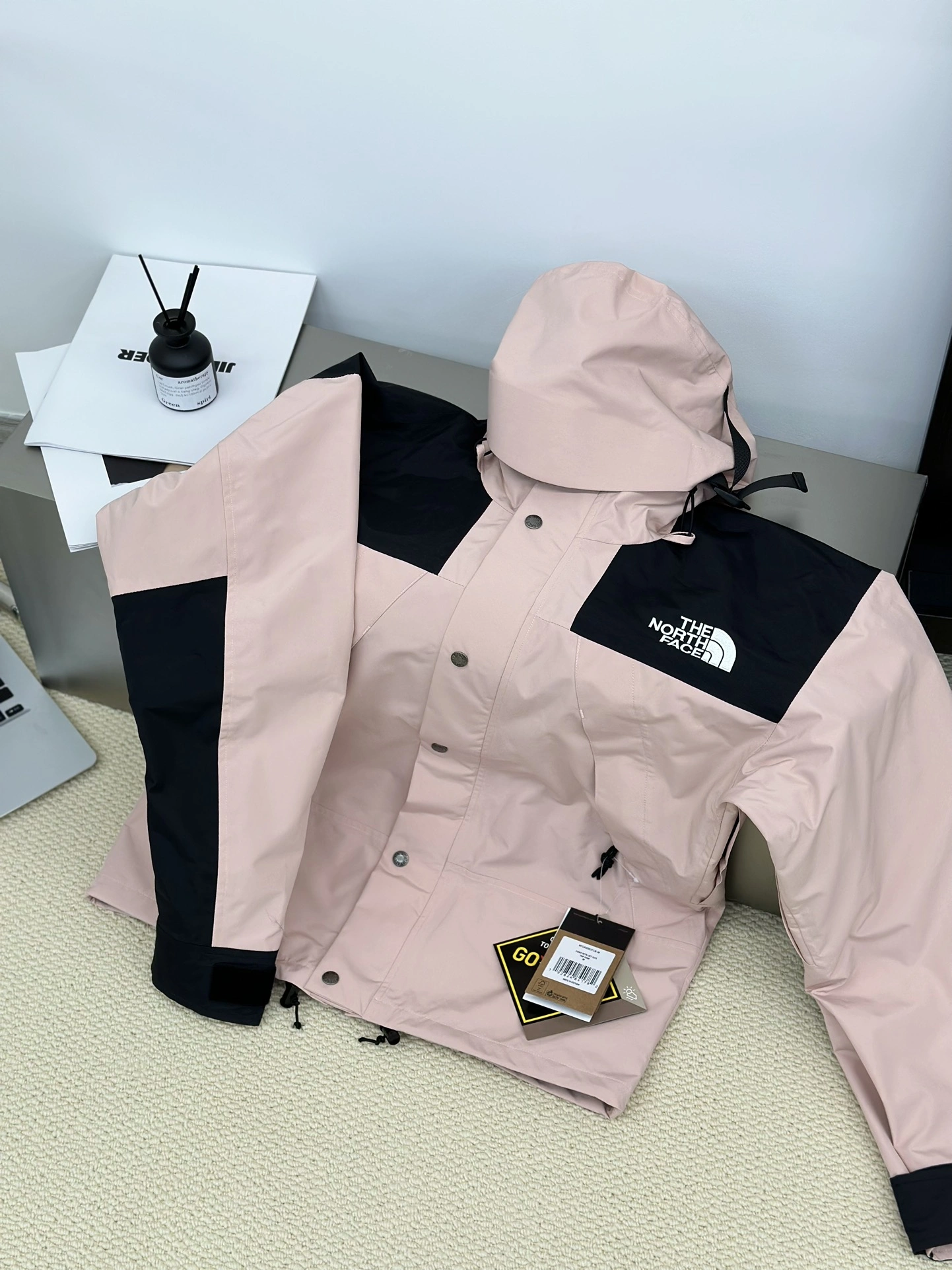 RelaxedFit The North Face Outwear 173095