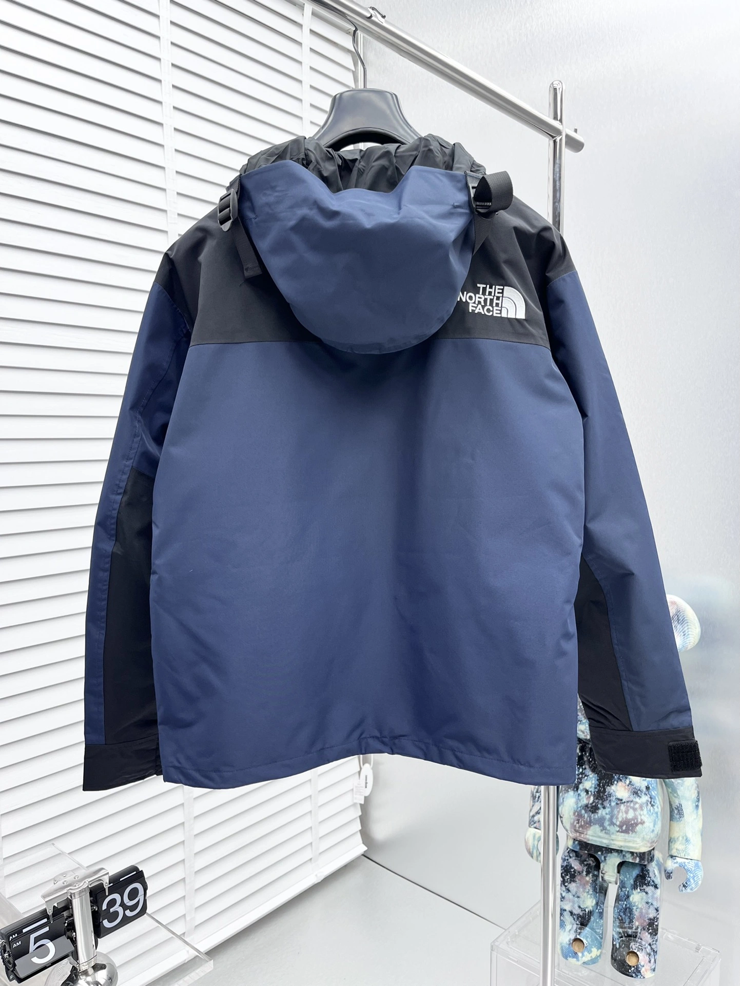 FreshLook The North Face Outwear 173069