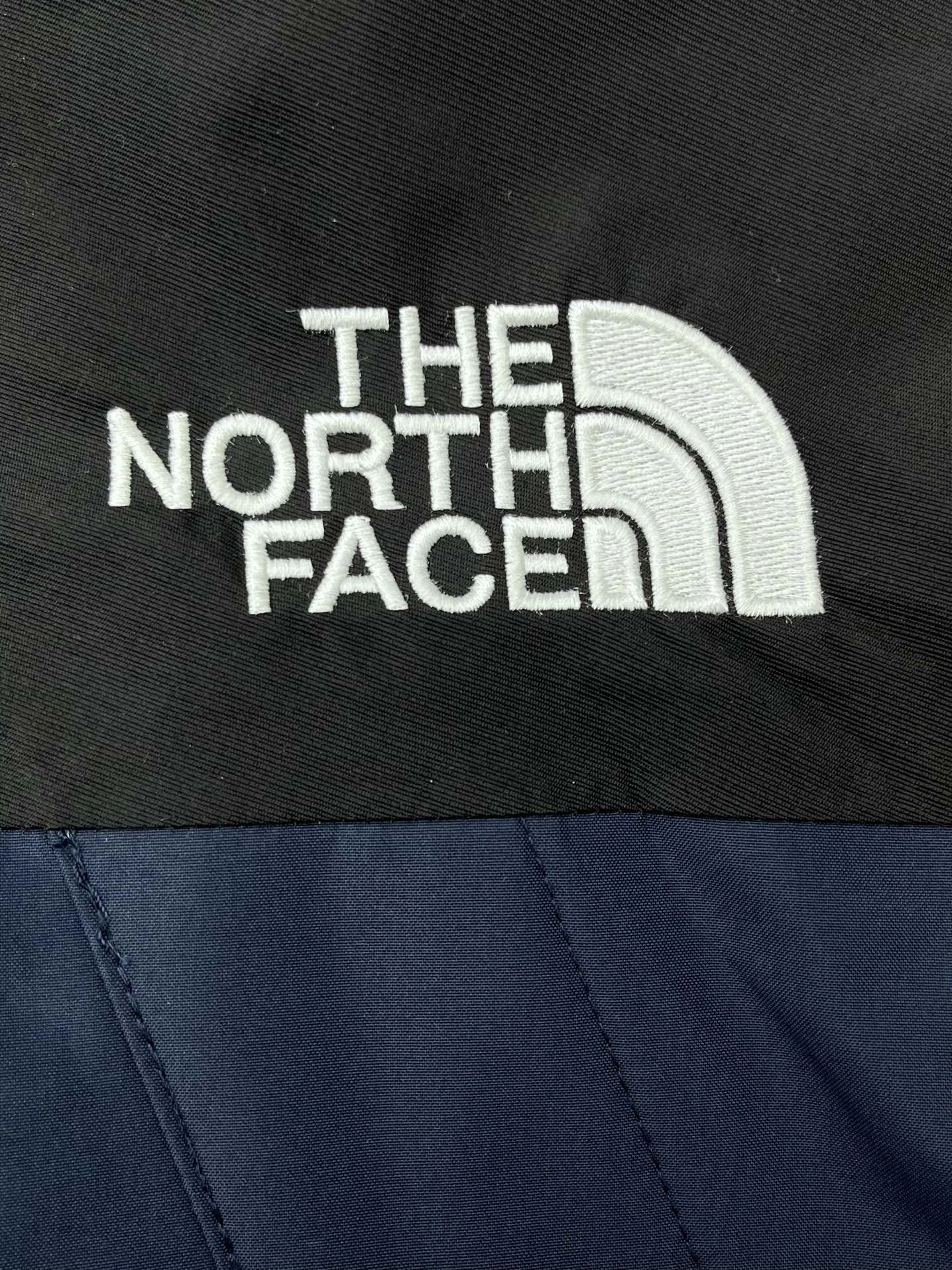 FreshLook The North Face Outwear 173069
