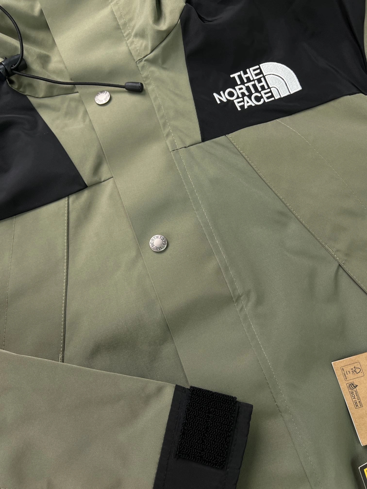 HighPerformance The North Face Outwear 173091