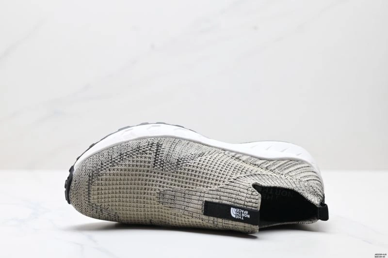 TravelReady The North Face Shoes 1682
