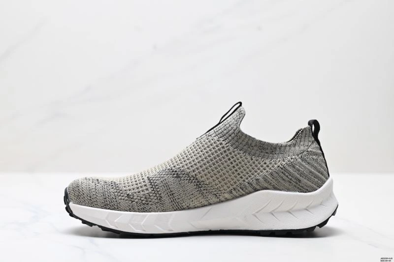 TravelReady The North Face Shoes 1682