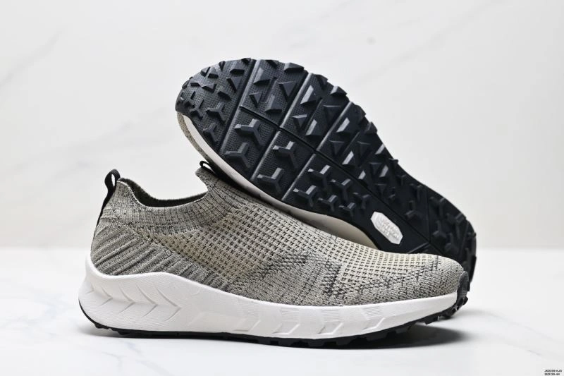 TravelReady The North Face Shoes 1682