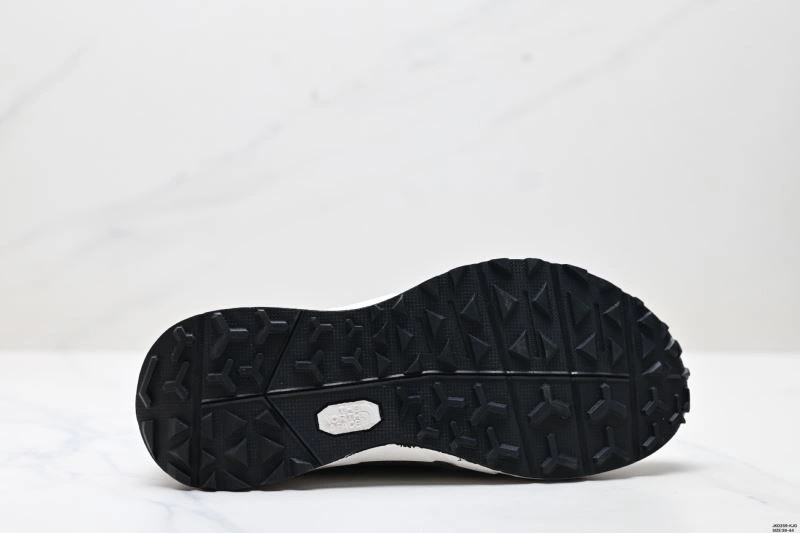 TravelReady The North Face Shoes 1682