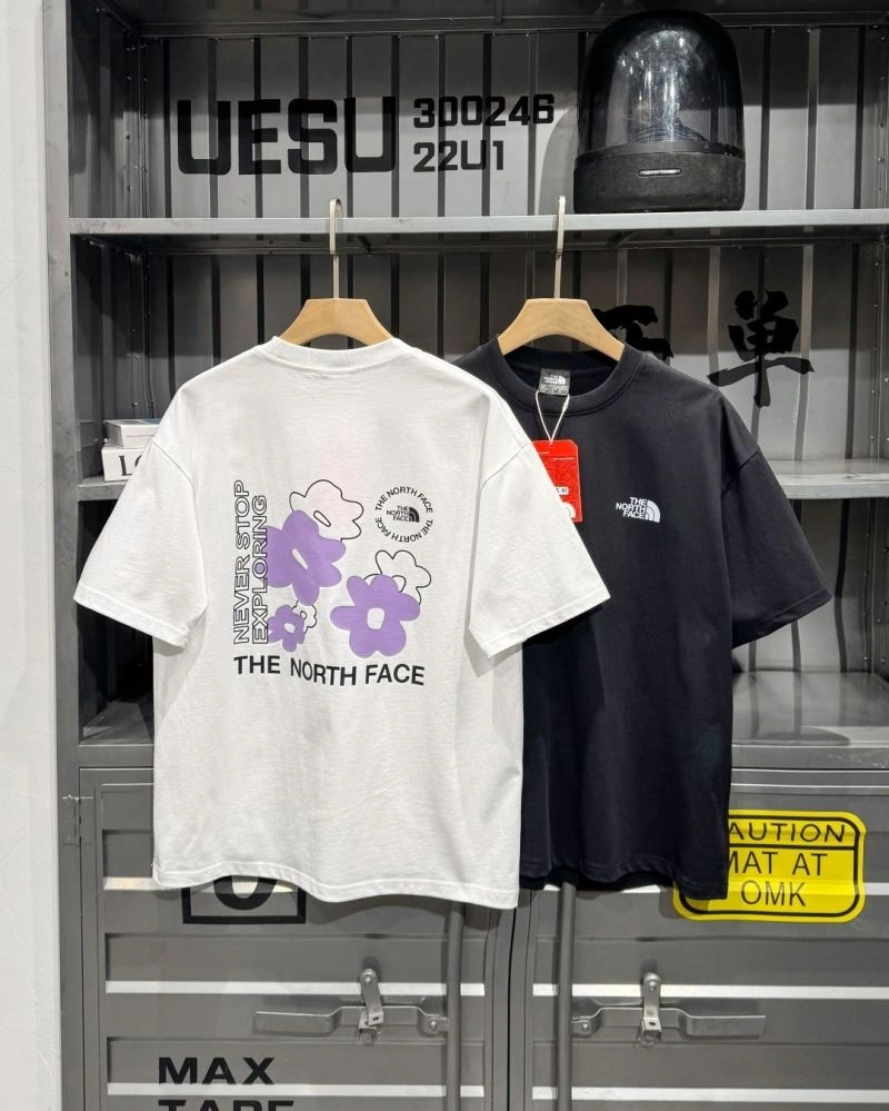 The North Face T-Shirts UrbanChic 173030