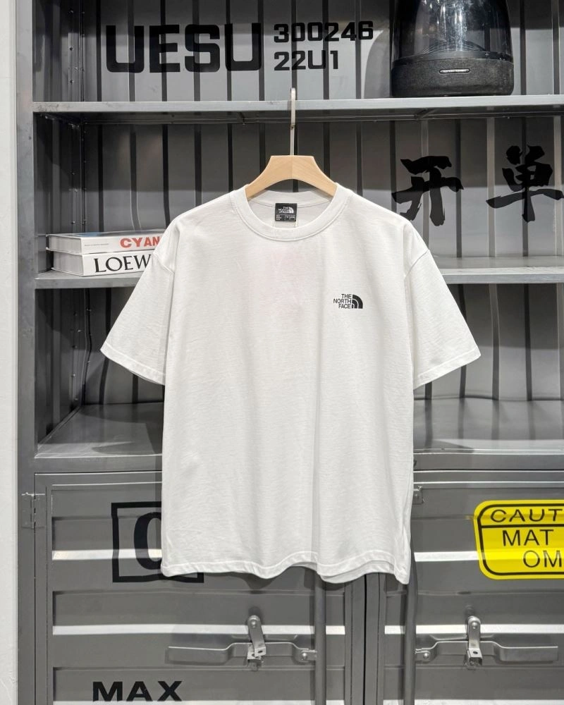 Sporty The North Face T-Shirts 173027