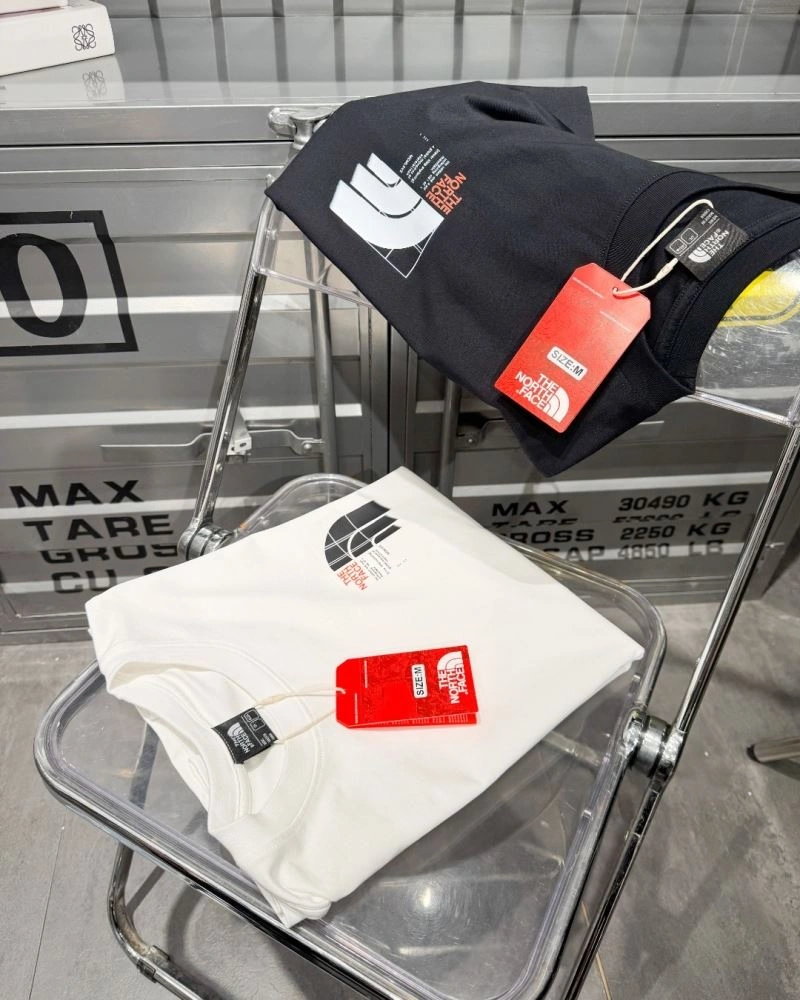 The North Face T-Shirts Bold 173068