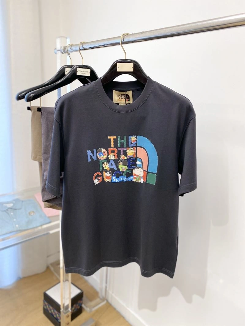 Contemporary The North Face T-Shirts 173026