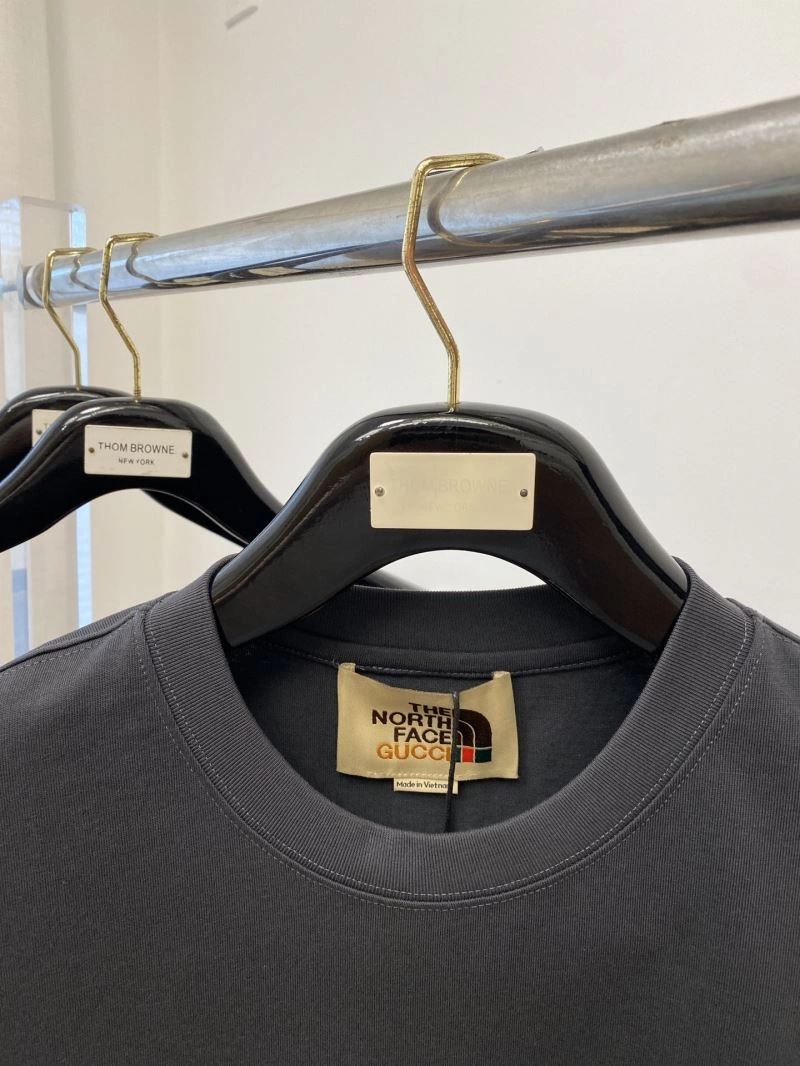 Contemporary The North Face T-Shirts 173026