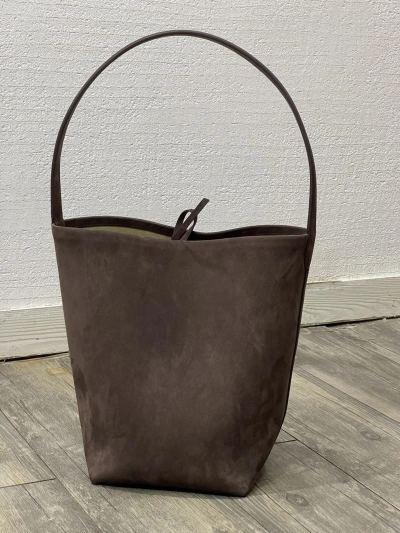Durable The Row Bucket Bags 45612