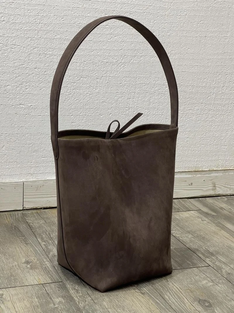 Durable The Row Bucket Bags 45612
