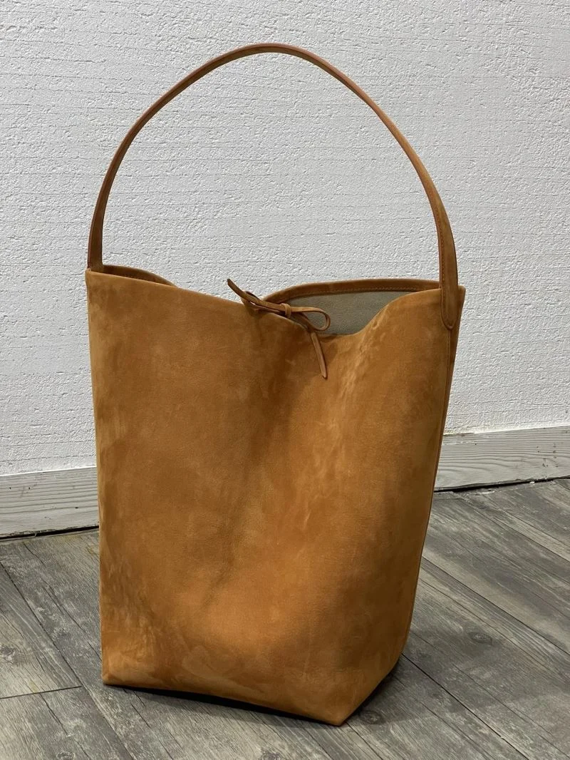 EasyCare The Row Bucket Bags 45609