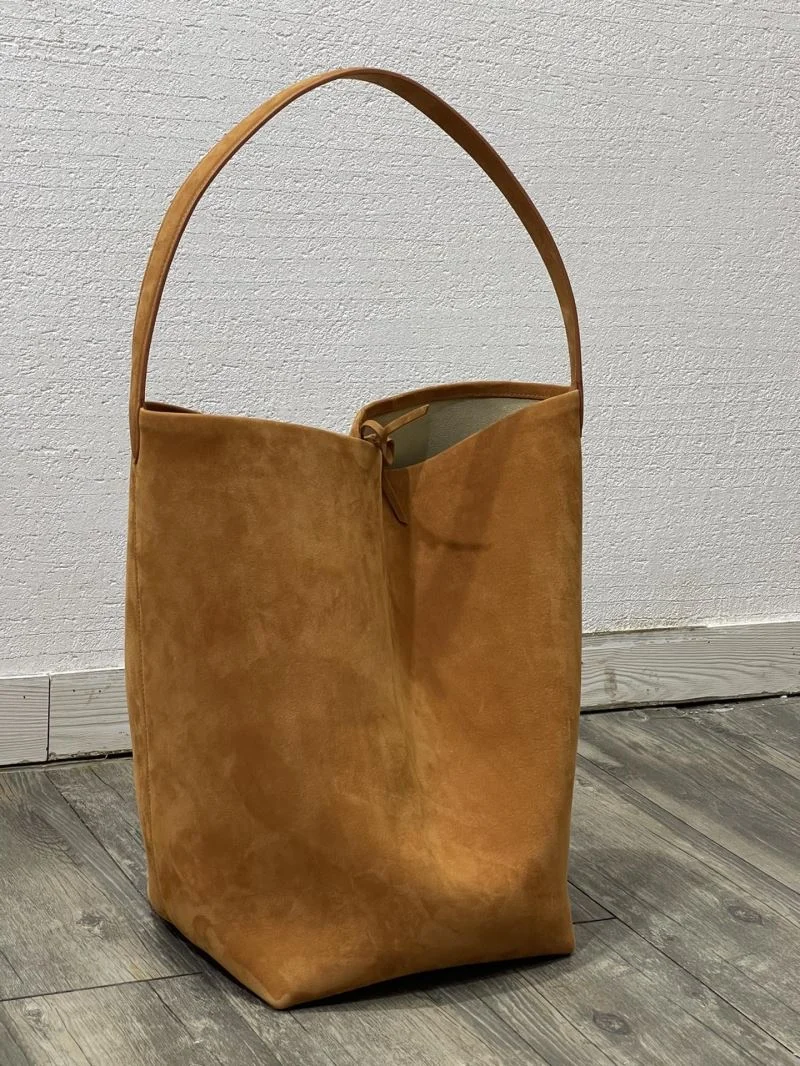 EasyCare The Row Bucket Bags 45609