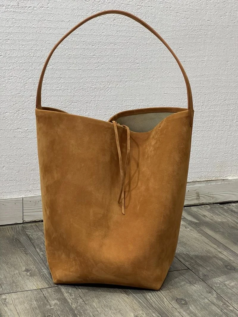 EasyCare The Row Bucket Bags 45609