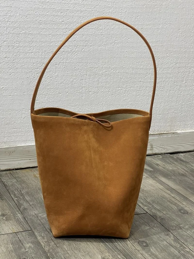 The Row Bucket Bags Flexible 45606