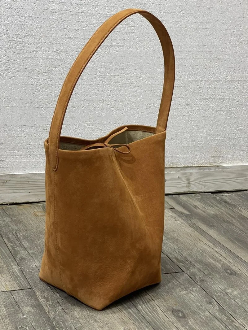 The Row Bucket Bags Flexible 45606