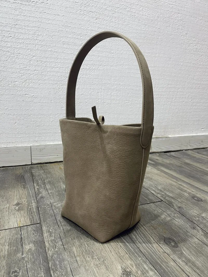The Row Bucket Bags ComfortFit 45605