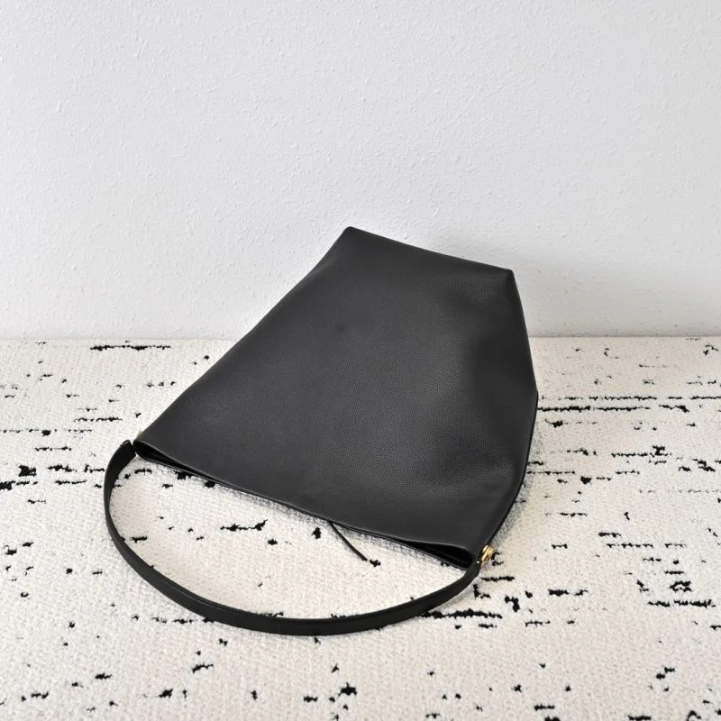 Minimalist The Row Bucket Bags 45608
