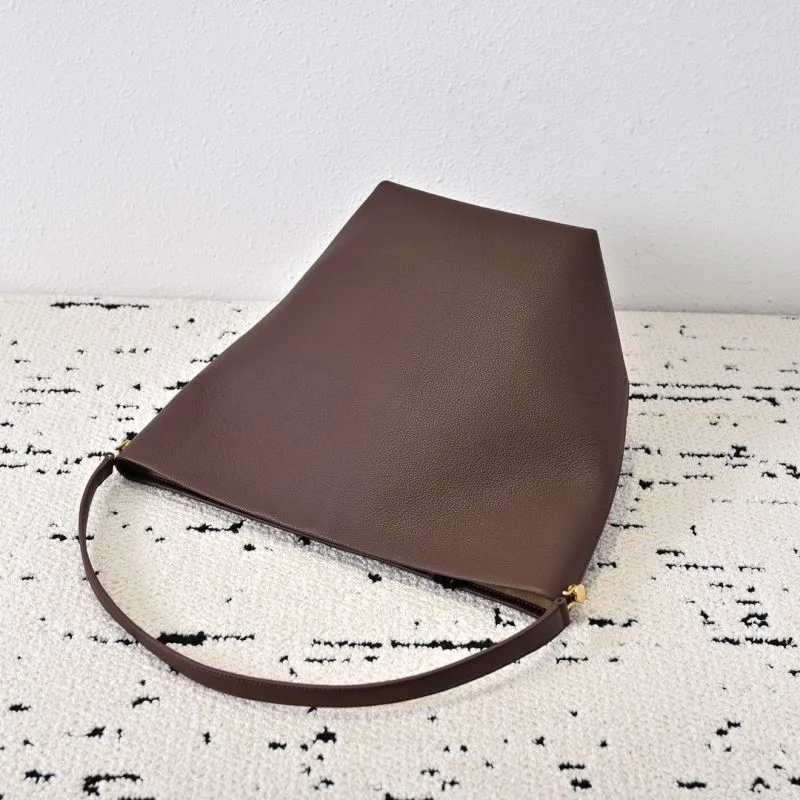 ZeroBulk The Row Bucket Bags 45604
