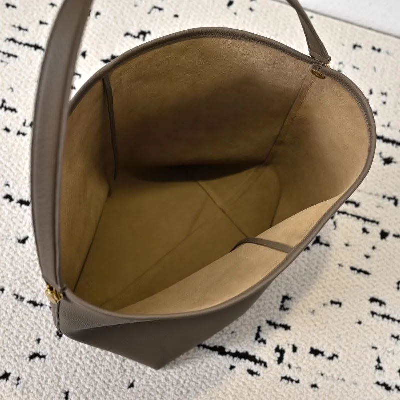 The Row Bucket Bags FastDry 45600