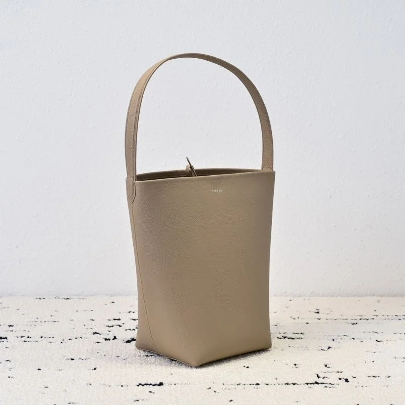 QuickDry The Row Bucket Bags 45593