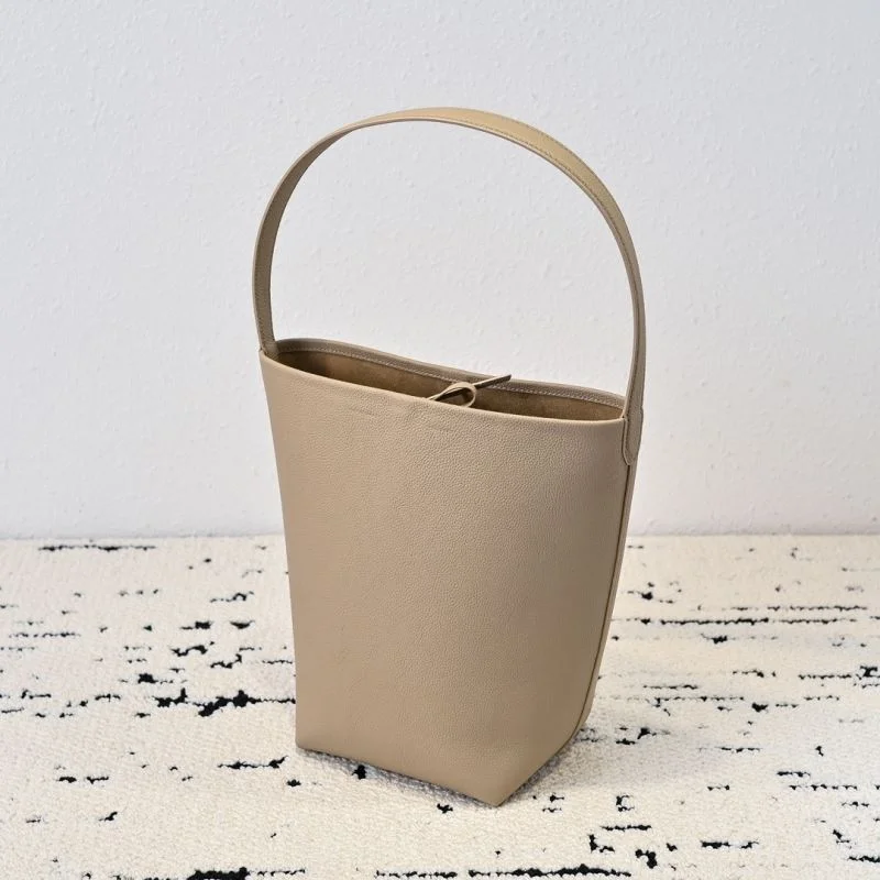 QuickDry The Row Bucket Bags 45593