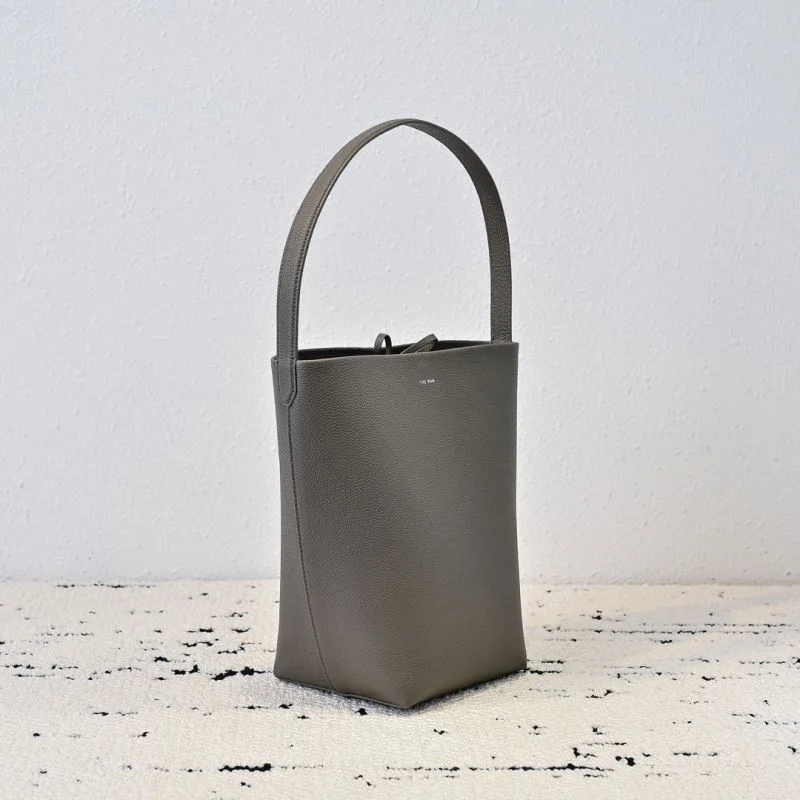 MultiPurpose The Row Bucket Bags 45659